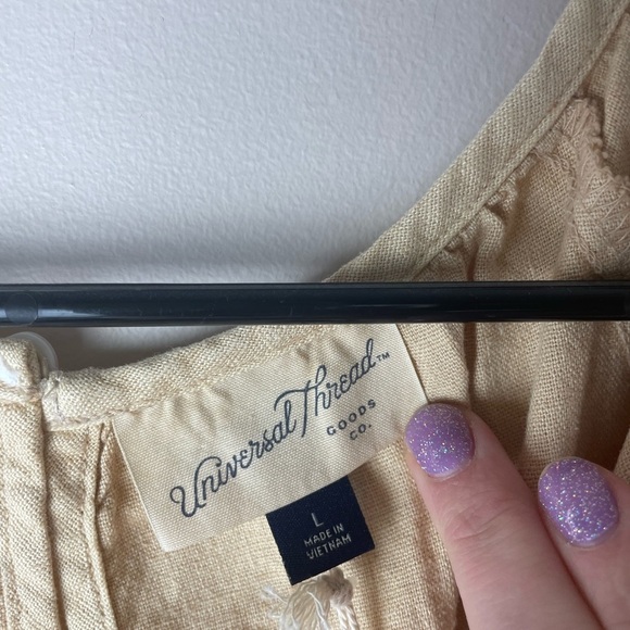 Universal Thread Women's Tan V-neck Romper Size Large - Picture 6 of 8